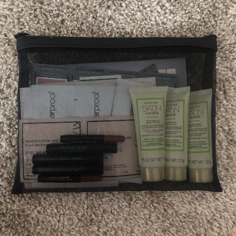 Mary Kay Sample Bundle